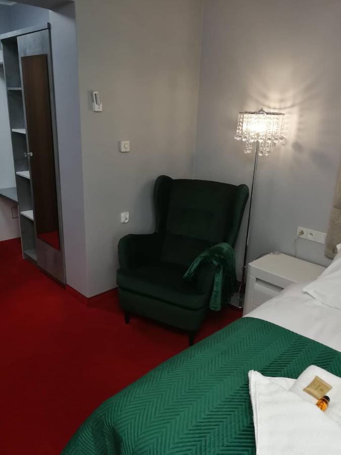 Bed and Breakfast Volter Гданьск Экстерьер фото